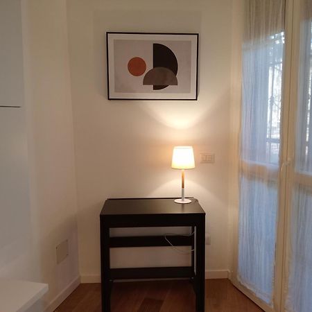 Sandonhouse Milano San Donato Milanese Esterno foto